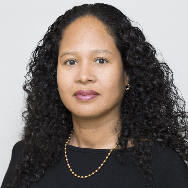 Clarisse Rosaz Shariyf's headshot.