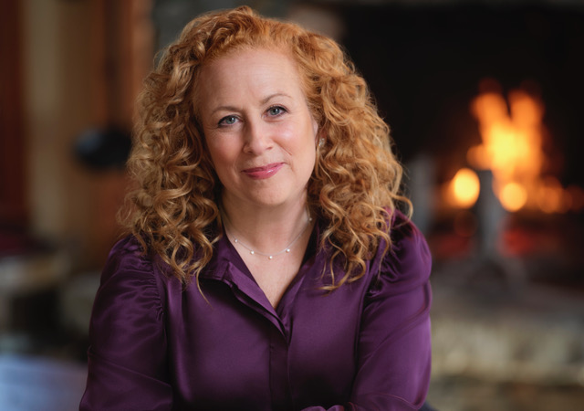 Jodi Picoult's headshot.